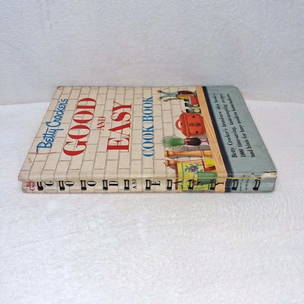 Vtg Betty Crocker's Good and Easy Cookbook 1954 1st Edition 3rd Printing Wire